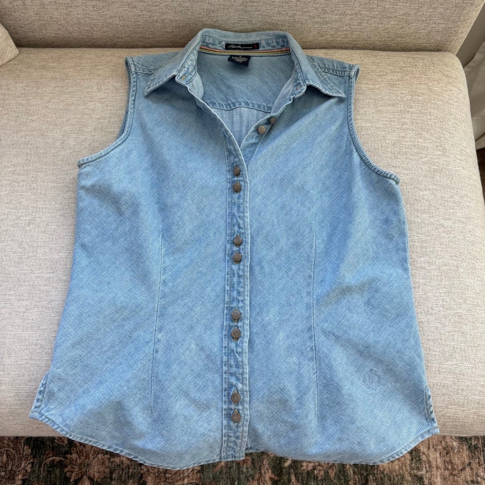 90s Vintage Bill Blass Denim Top M Button Front Western Cottage Coastal Grandma